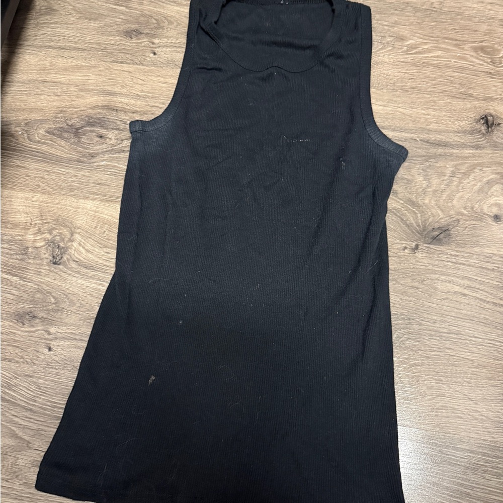 Black Sleeveless Top